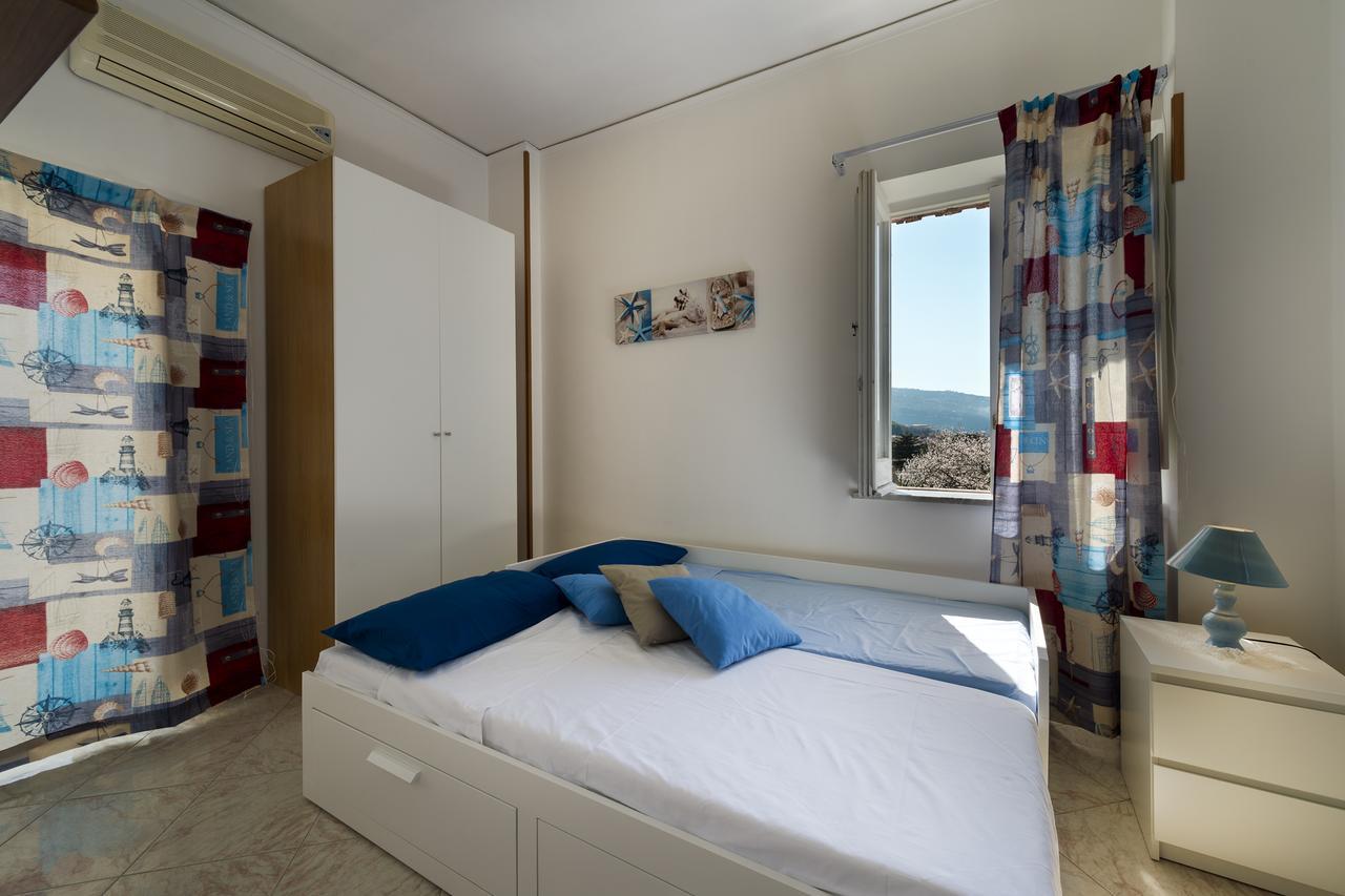 Casa Lina Villa Sant'Angelo  Eksteriør billede